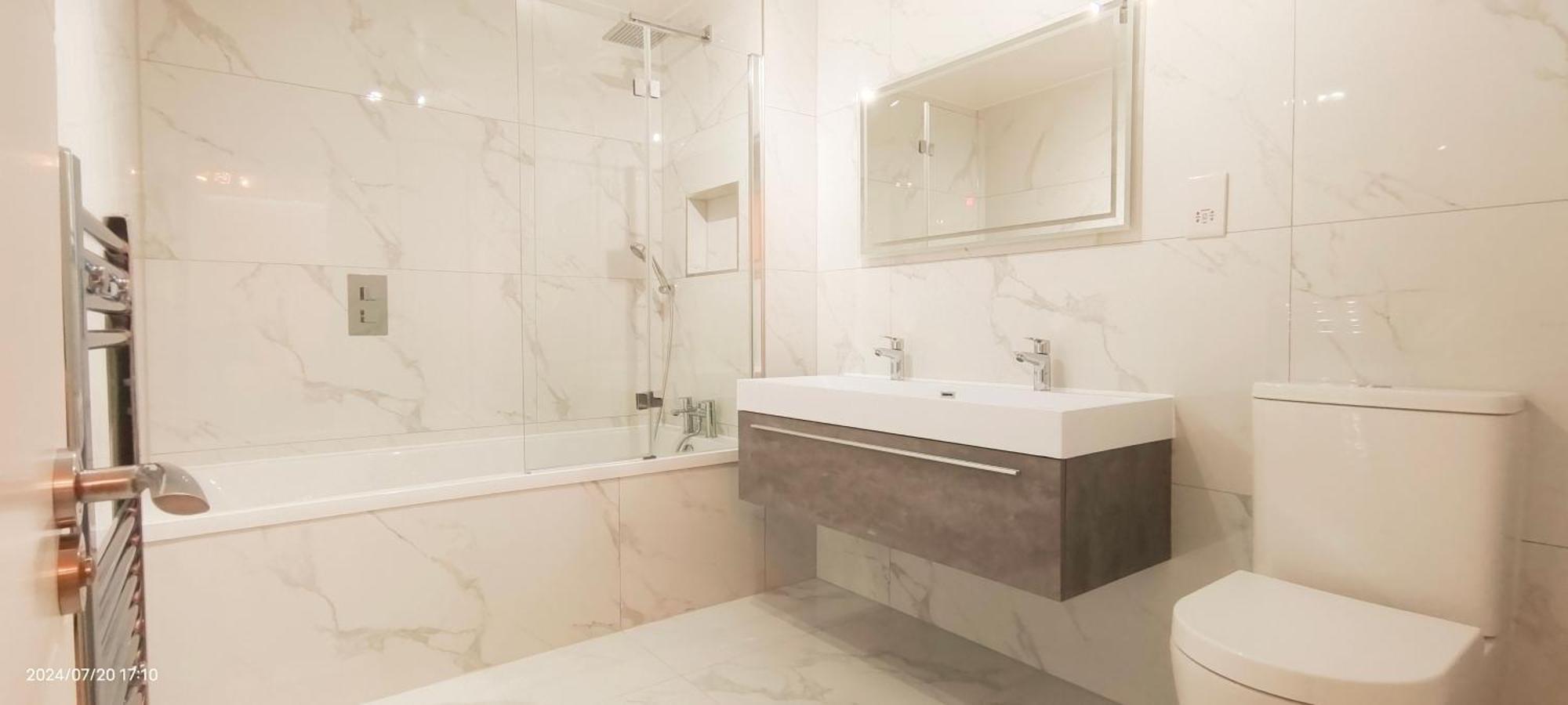 Spacious 2b2b With Garden Apartment London